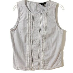 Banana Republic Factory Lace Accent Striped Sleeveless Crewneck Cotton Blouse